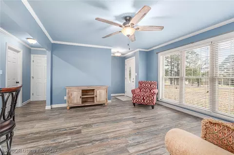 Living - 2202 N River Rd, Lavaca, AR 72941 photo 2 of 4