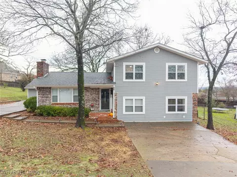 1005 Oak St, Greenwood, AR 72936