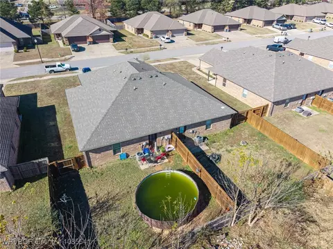 View/Area - 1102 Springhill Rd, Barling, AR 72923 photo 6 of 7