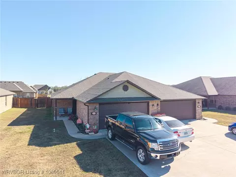 Exterior - 1102 Springhill Rd, Barling, AR 72923 photo 4 of 4