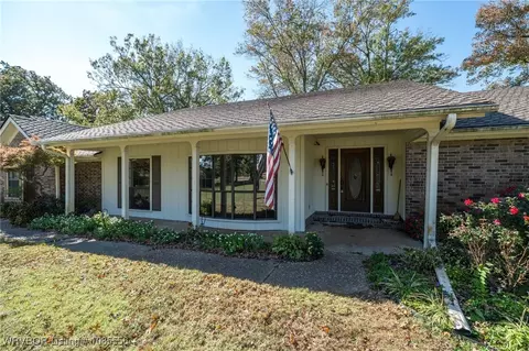 Exterior - 1303 S Hwy 96, Lavaca, AR 72941 photo 3 of 12