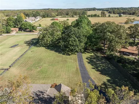 View/Area - 1303 S Hwy 96, Lavaca, AR 72941 photo 2 of 2