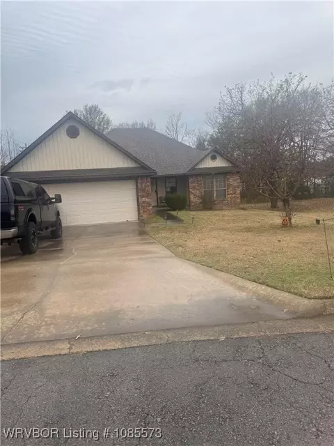 3000 Eagle Dr, Greenwood, AR 72936