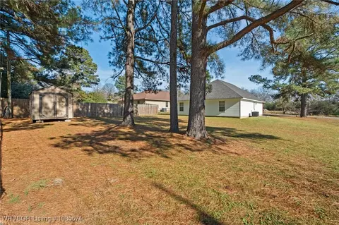 Exterior - 601 N Oak St, Hackett, AR 72937 photo 3 of 5