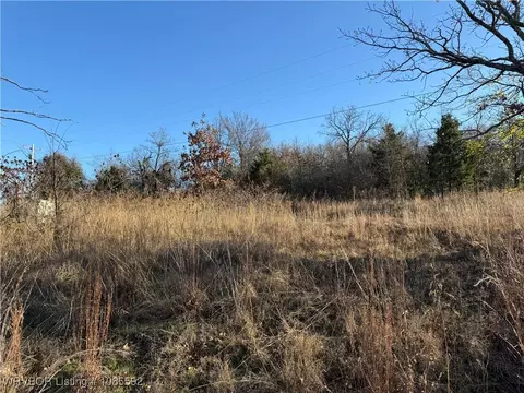 460896 E 1115 Rd, Sallisaw, OK 74955