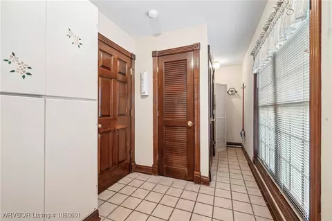 Entry Way - 2916 S Cliff Dr, Fort Smith, AR 72901 photo 1 of 1