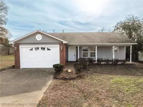 603 Sandstone Dr, Van Buren, AR 72956