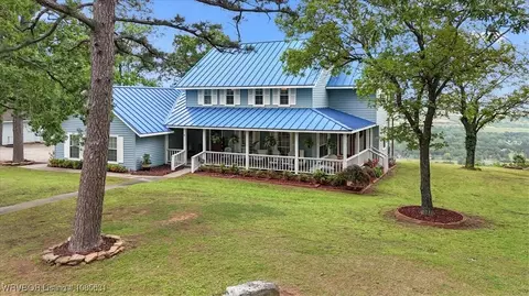 3900 Wylie Rd, Poteau, OK 74953
