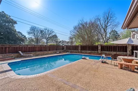 Exterior - 901 S 68th Ln, Fort Smith, AR 72903 photo 3 of 14