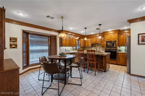 Kitchen - 901 S 68th Ln, Fort Smith, AR 72903 photo 4 of 4