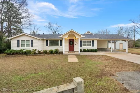 1831 Maple Shade Rd, Alma, AR 72921