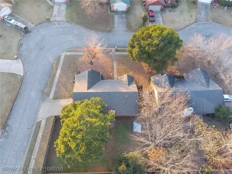 View/Area - 2500 Pine Ln, Barling, AR 72923 photo 3 of 3