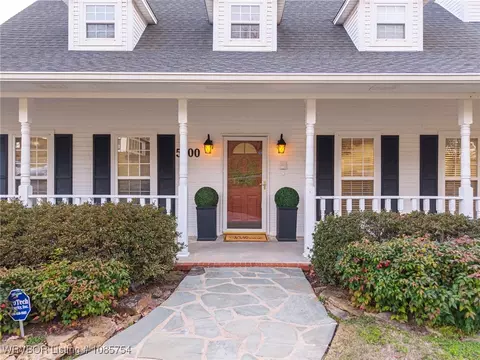 Exterior - 5200 Hardscrabble Way, Fort Smith, AR 72903 photo 2 of 13