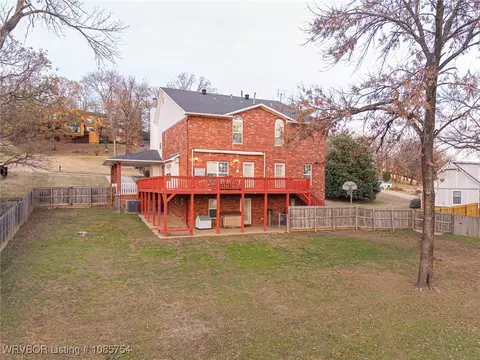 Exterior - 5200 Hardscrabble Way, Fort Smith, AR 72903 photo 11 of 13