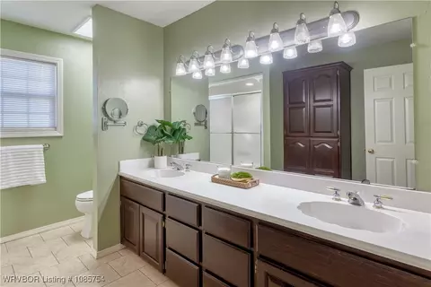 Bath - 5200 Hardscrabble Way, Fort Smith, AR 72903 photo 4 of 4