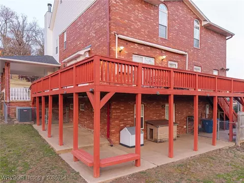Exterior - 5200 Hardscrabble Way, Fort Smith, AR 72903 photo 10 of 13
