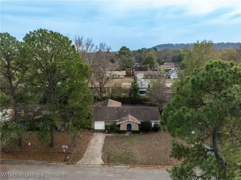 View/Area - 3218 Iola Ave, Fort Smith, AR 72908 photo 1 of 2