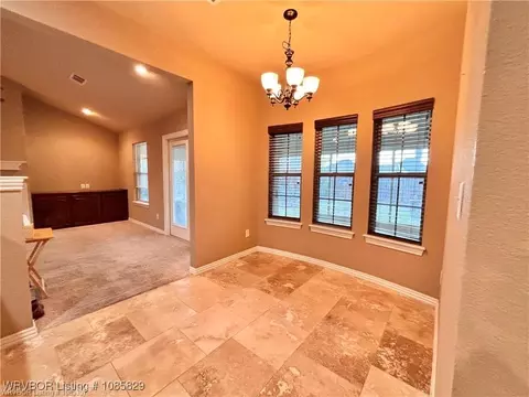 8916 Southridge Dr, Fort Smith, AR 72908 photo 13
