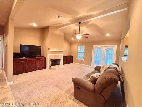 8916 Southridge Dr, Fort Smith, AR 72908 photo 9