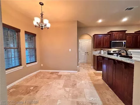 8916 Southridge Dr, Fort Smith, AR 72908 photo 12