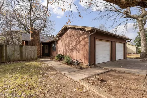 3426 3424 Bryn Mawr Cir, Fort Smith, AR 72908