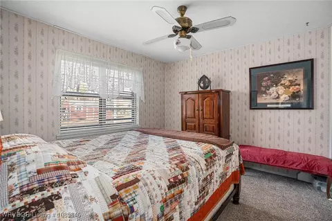 Bedroom - 2521 N Albert Pike Ave, Fort Smith, AR 72904 photo 4 of 4