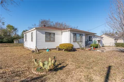 Exterior - 2521 N Albert Pike Ave, Fort Smith, AR 72904 photo 16 of 16
