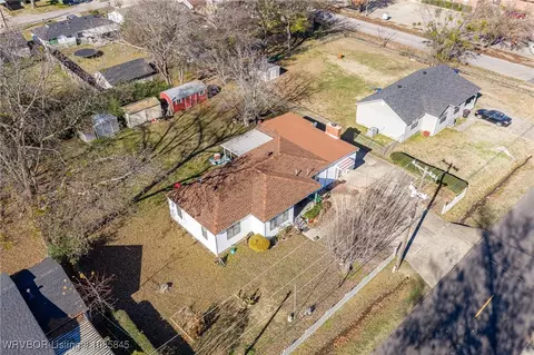 View/Area - 2521 N Albert Pike Ave, Fort Smith, AR 72904 photo 4 of 11