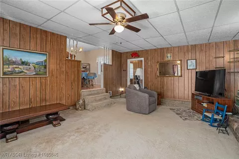 Living - 2521 N Albert Pike Ave, Fort Smith, AR 72904 photo 3 of 4