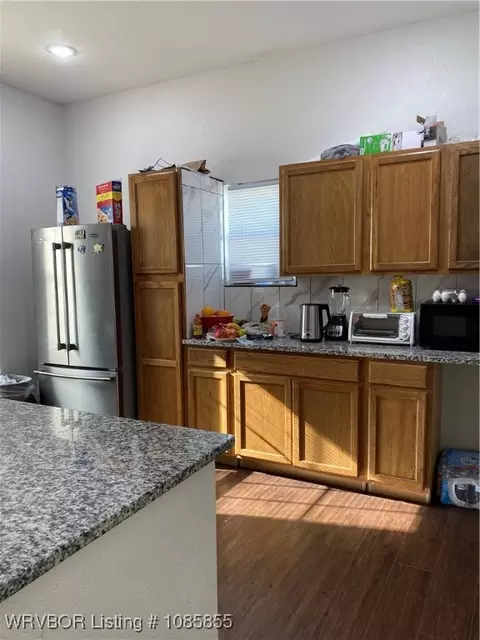 Kitchen - 2423 N 30th St, Fort Smith, AR 72904 photo 3 of 3