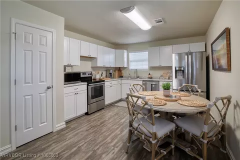 Kitchen - 14407 Wildflower Loop, Fort Smith, AR 72916 photo 5 of 5