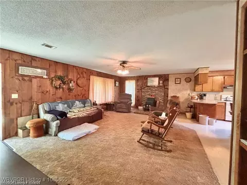 Living - 5525 Slaytonville Rd, Hackett, AR 72937 photo 1 of 2