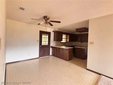 Other - 922 S Pine St, Hartford, AR 72938 photo 2 of 17