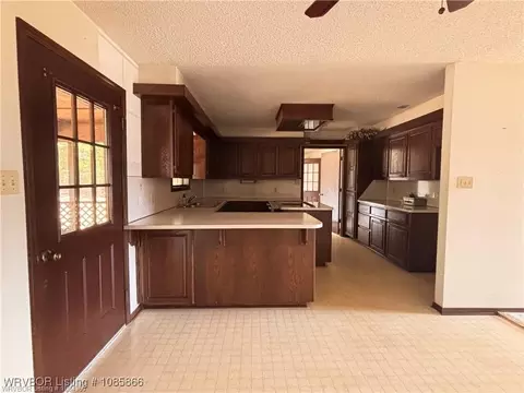 Kitchen - 922 S Pine St, Hartford, AR 72938 photo 1 of 4