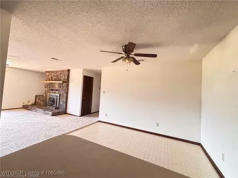 Living - 922 S Pine St, Hartford, AR 72938 photo 7 of 9
