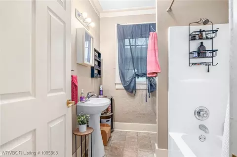Bath - 2808 Alabama Ave, Fort Smith, AR 72901 photo 1 of 6