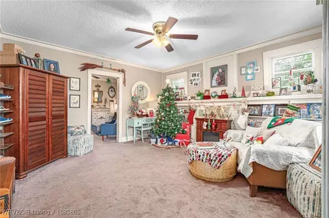Living - 2808 Alabama Ave, Fort Smith, AR 72901 photo 2 of 4