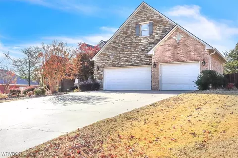 Exterior - 11200 Quail Crest Ct, Fort Smith, AR 72916 photo 2 of 11