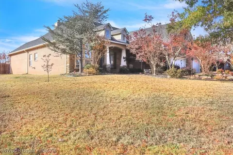 Exterior - 11200 Quail Crest Ct, Fort Smith, AR 72916 photo 8 of 11