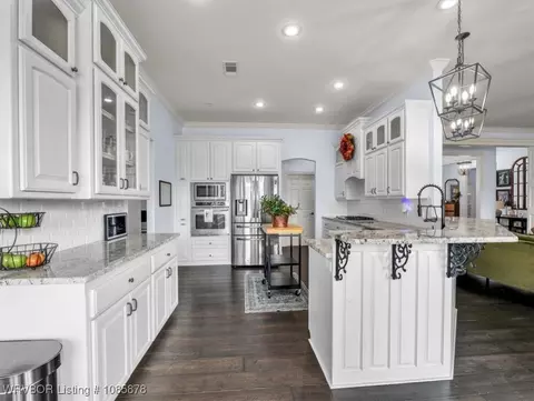Kitchen - 11200 Quail Crest Ct, Fort Smith, AR 72916 photo 1 of 3
