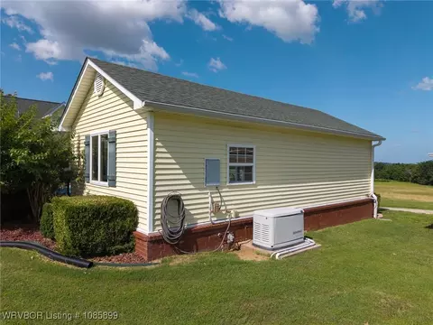 Exterior - 2825 W 96 Hwy, Mansfield, AR 72944 photo 3 of 15