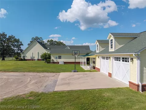 Exterior - 2825 W 96 Hwy, Mansfield, AR 72944 photo 2 of 15