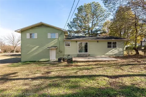 Exterior - 4627 Mussett Rd, Fort Smith, AR 72904 photo 3 of 5