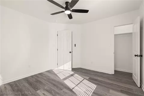 Bedroom - 2101 N 30th St, Fort Smith, AR 72904 photo 2 of 4