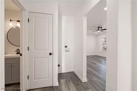 Entry Way - 2101 N 30th St, Fort Smith, AR 72904 photo 1 of 1