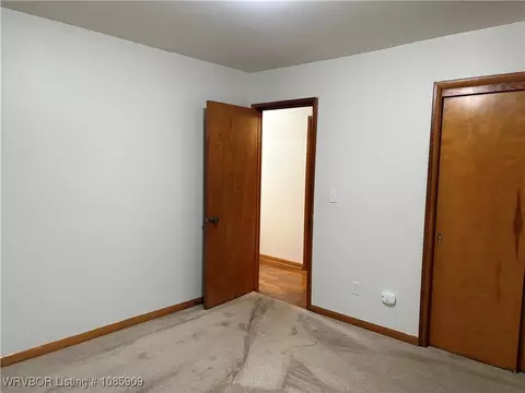 Bedroom - 254 Main St, Alma, AR 72921 photo 7 of 12