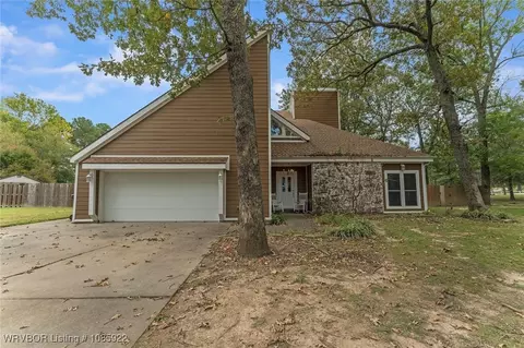 4409 Spyglass Dr, Springdale, AR 72764