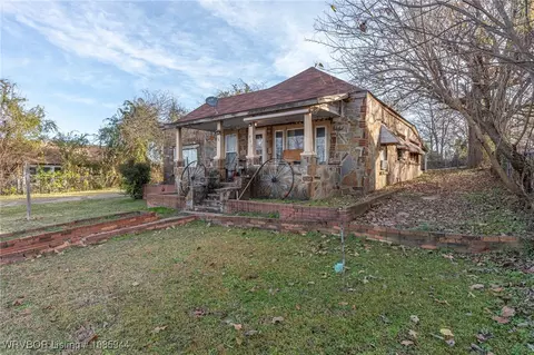 1911 S 12th St, Fort Smith, AR 72901