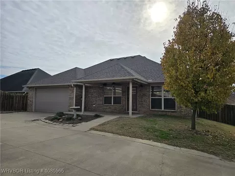 Exterior - 1906 Yukon Dr, Barling, AR 72923 photo 3 of 3