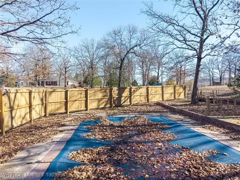 Exterior - 306 Ellis Loop, Pocola, OK 74902 photo 6 of 13